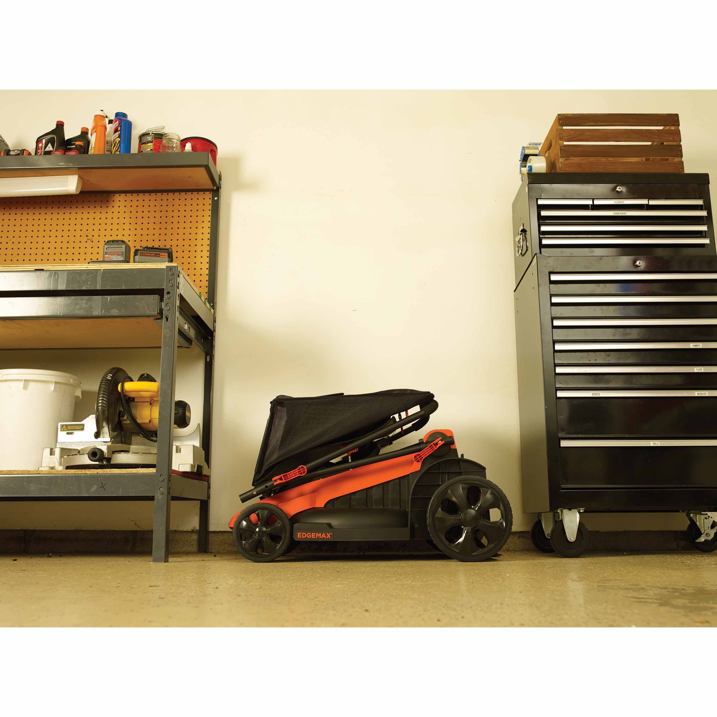 Black & Decker CM2040 40V 20 IN LITHIUM MOWER