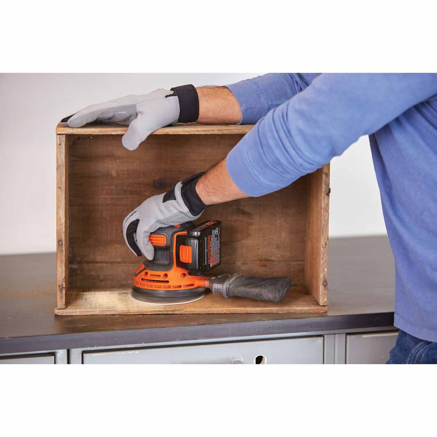 Black & Decker BDCRO20C 20V MAX* Lithium Cordless Random Orbit Sander (BDCRO20C)