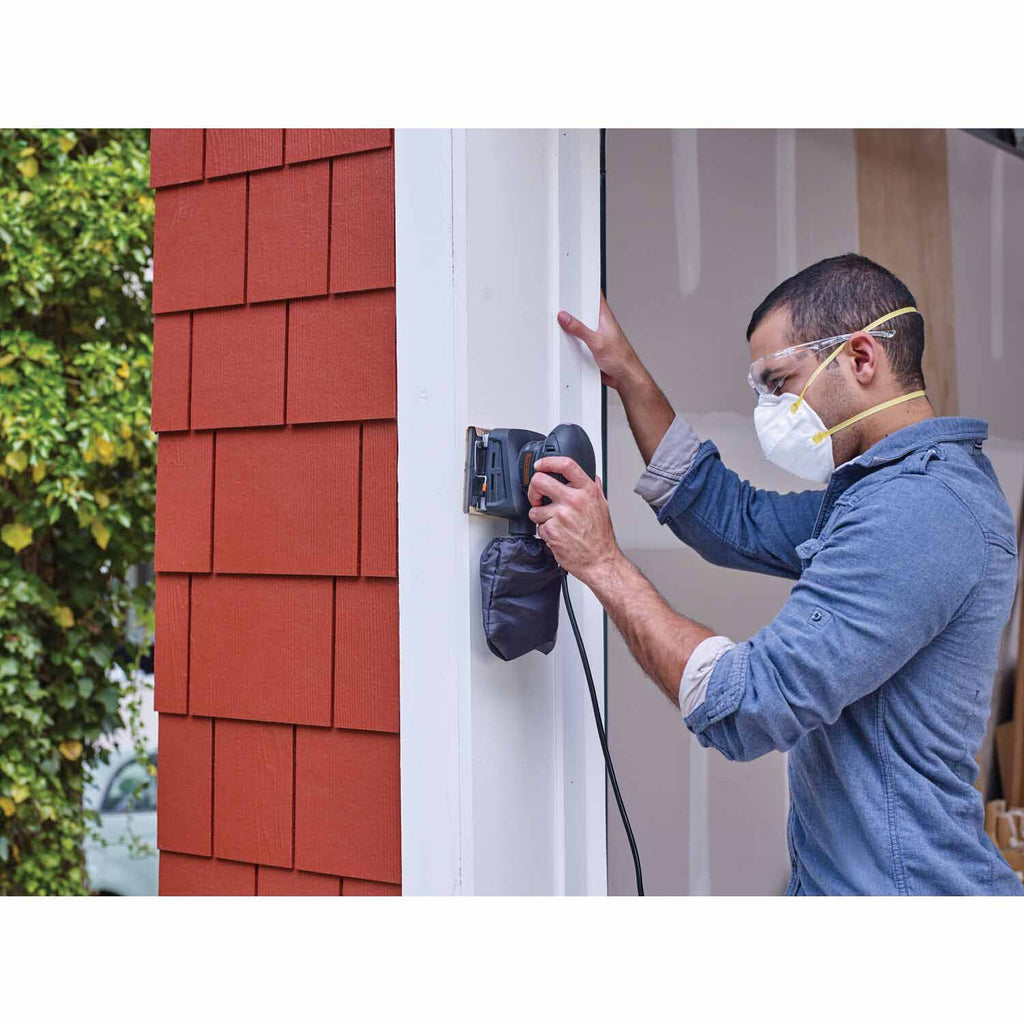 Black & Decker BDEQS15C 1.5-Amp 1/4-Sheet Sander