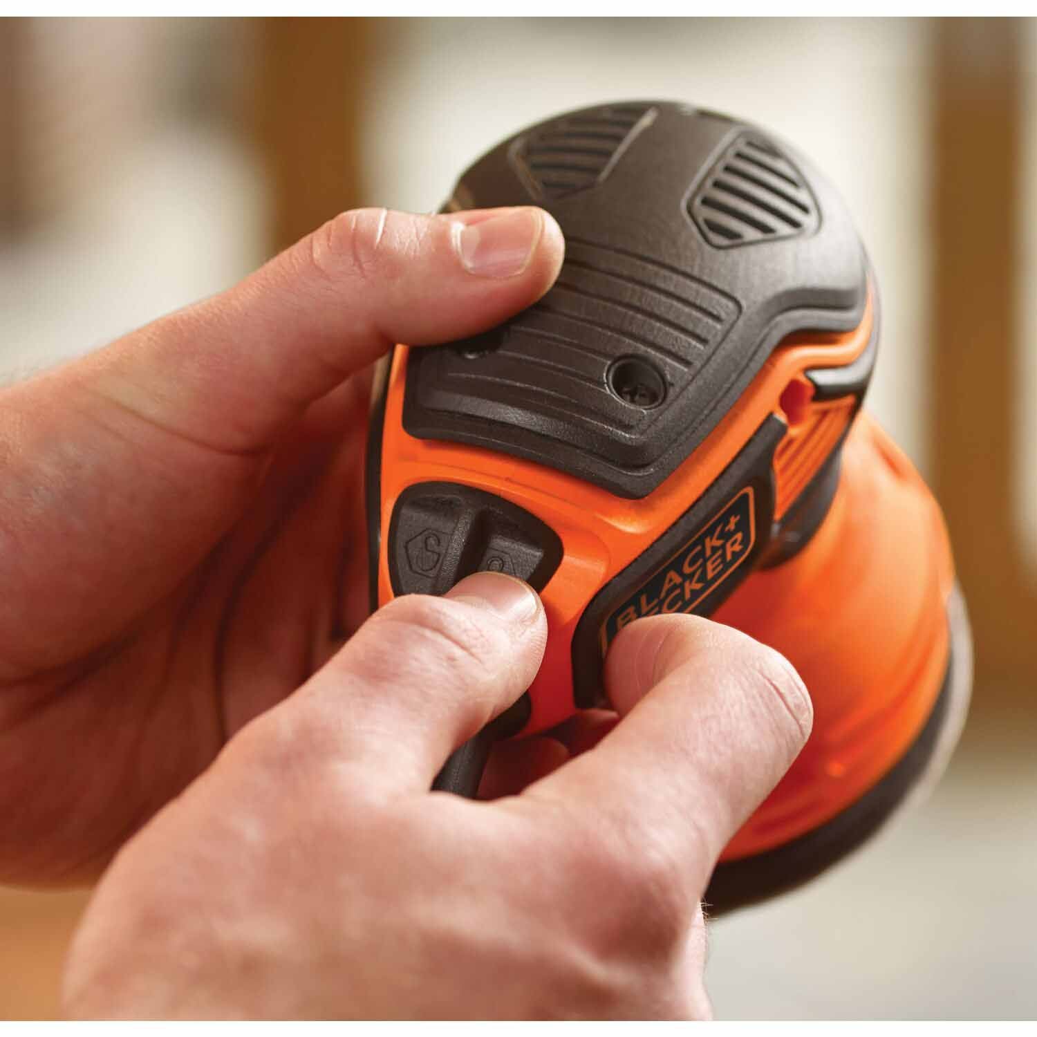Black & Decker BDERO600 5-in Random Orbit Sander