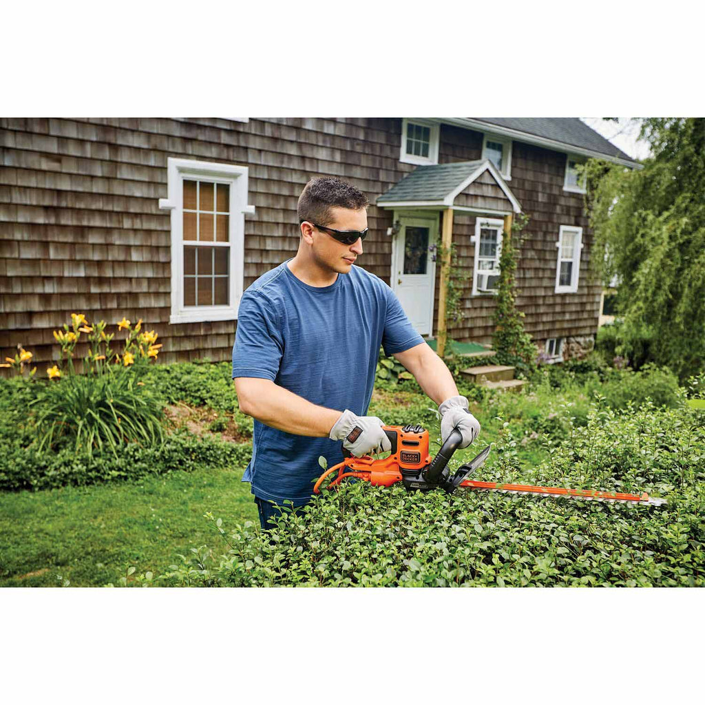 Black & Decker BEHTS400 22 in. SAWBLADE™ Electric Hedge Trimmer