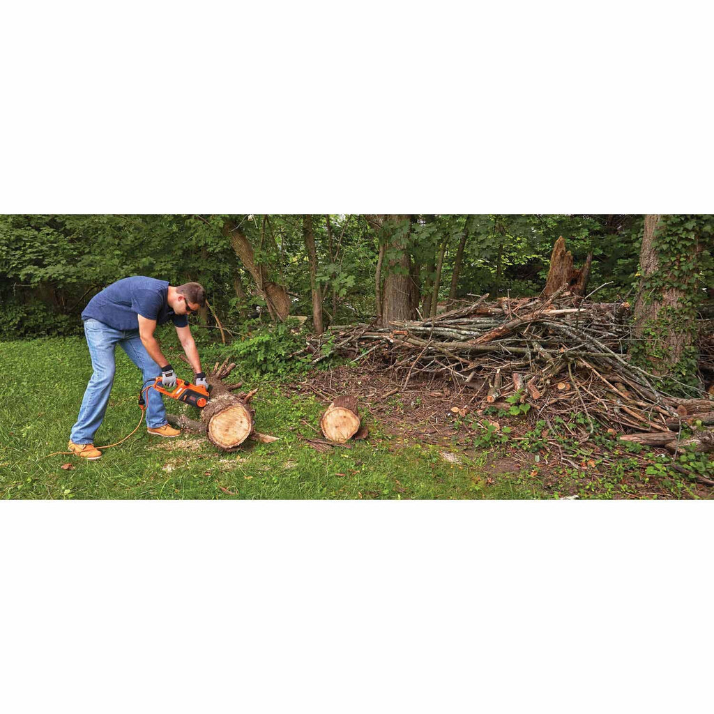 Black & Decker CS1216 12 Amp 16 in. Chainsaw (CS1216)