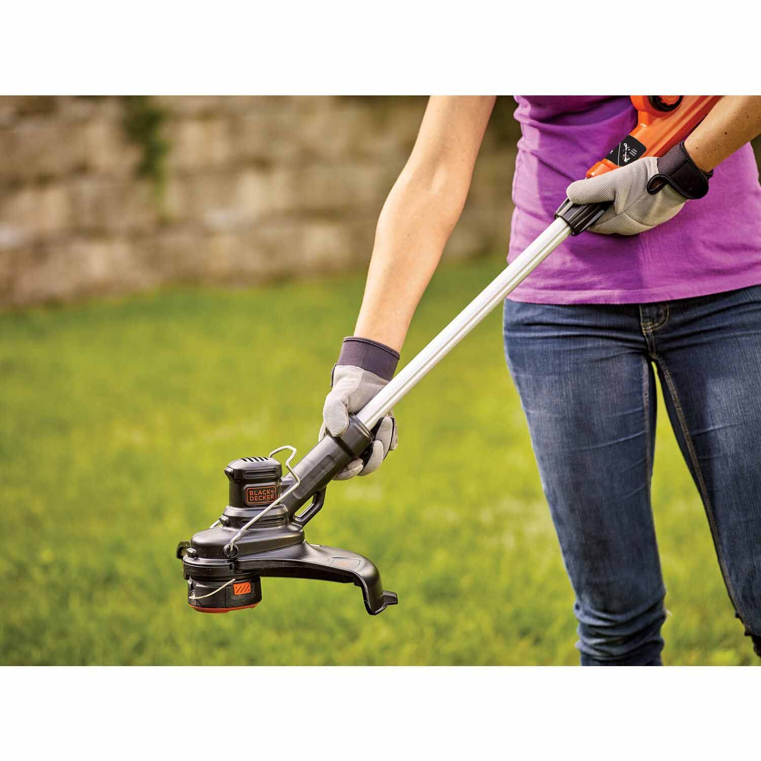 Black & Decker LST140C 40 V MAX Lithium String Trimmer
