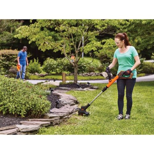 Black & Decker LST522 20V Max 2 Speed String Trimmer