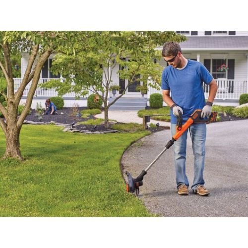 Black & Decker LST522 20V Max 2 Speed String Trimmer