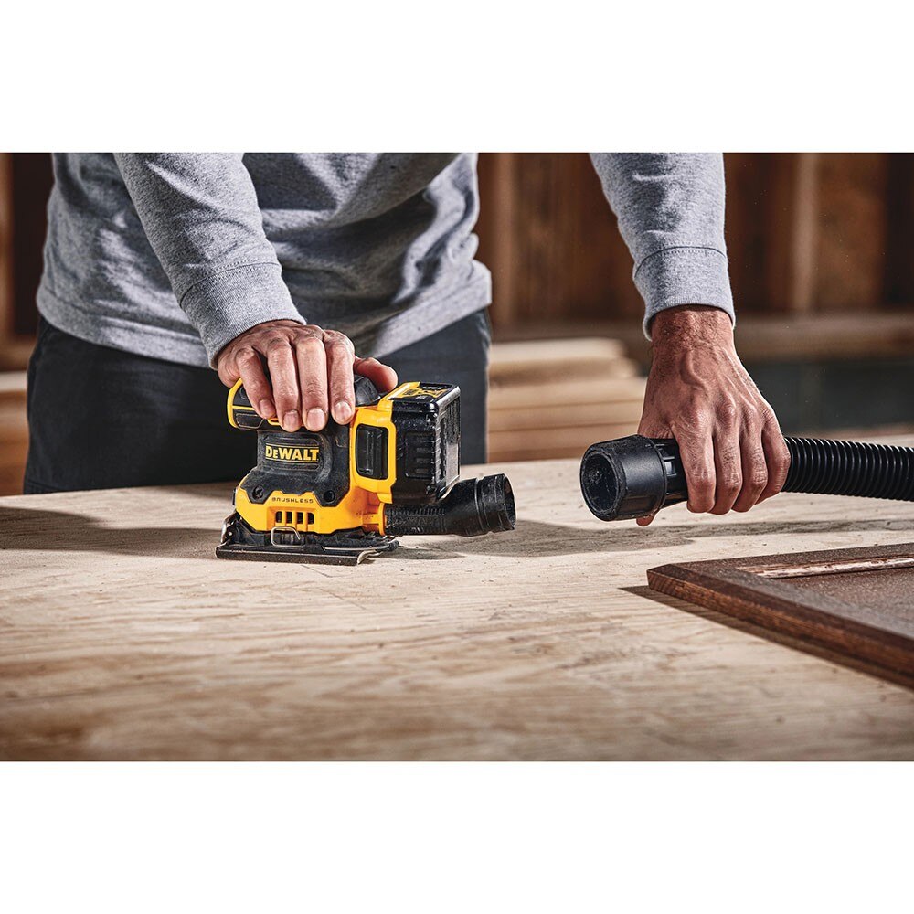 DeWalt DCW200D1 20V MAX XR Cordless 1/4 Sheet Variable Speed Sander Kit