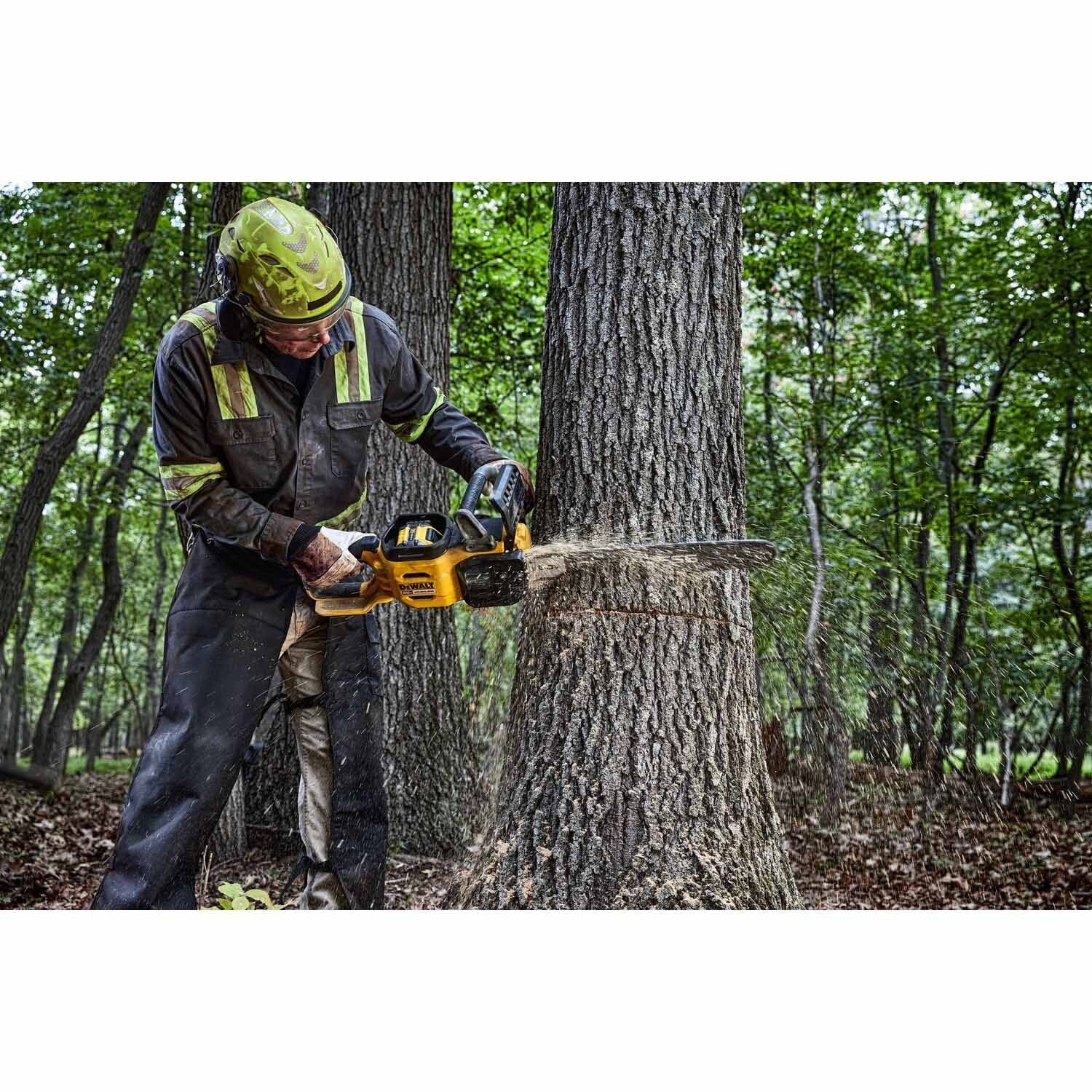 DeWalt DCCS677B 60V MAX* Brushless Cordless 20 in. Chainsaw (Tool Only)