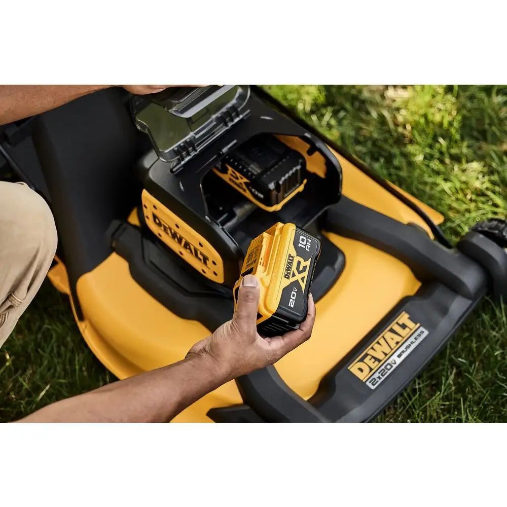 DeWalt DCMWSP256U2 2X20V MAX 21 in. Next-Gen 3-in-1 Brushless RWD Self-Propelled Mower