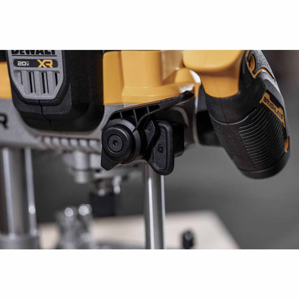 DeWalt DCW620B 20V MAX XR 2-1/4 HP Dedicated Plunge Router - Bare Tool