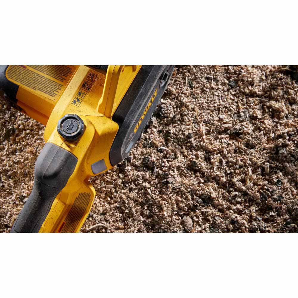 DeWalt DWCS600 18 in. 15 Amp Electric Chainsaw