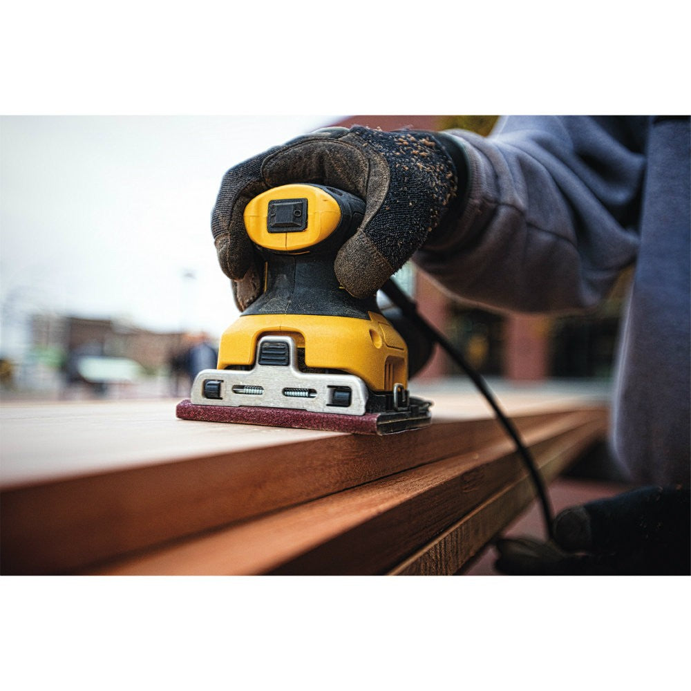 DeWalt DWE6411 1/4" Sheet Palm Grip Sander