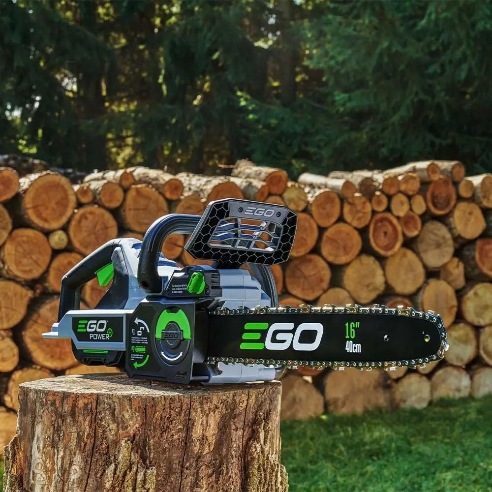 EGO CS1611 New 16" Chainsaw Kit (G3 2.5Ah battery, 210W charger)