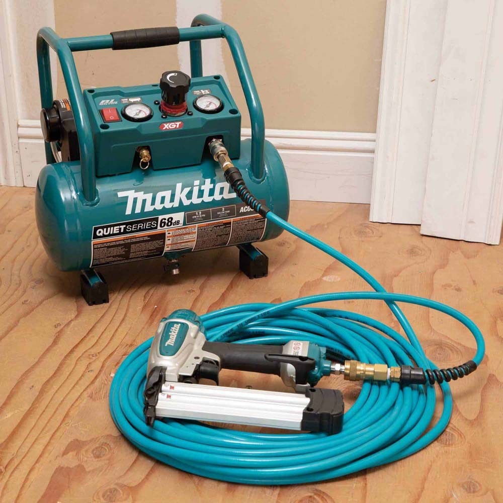 Makita AC001GM1 40V max XGT Brushless Cordless 2 Gallon Quiet Series Compressor Kit (4.0Ah)