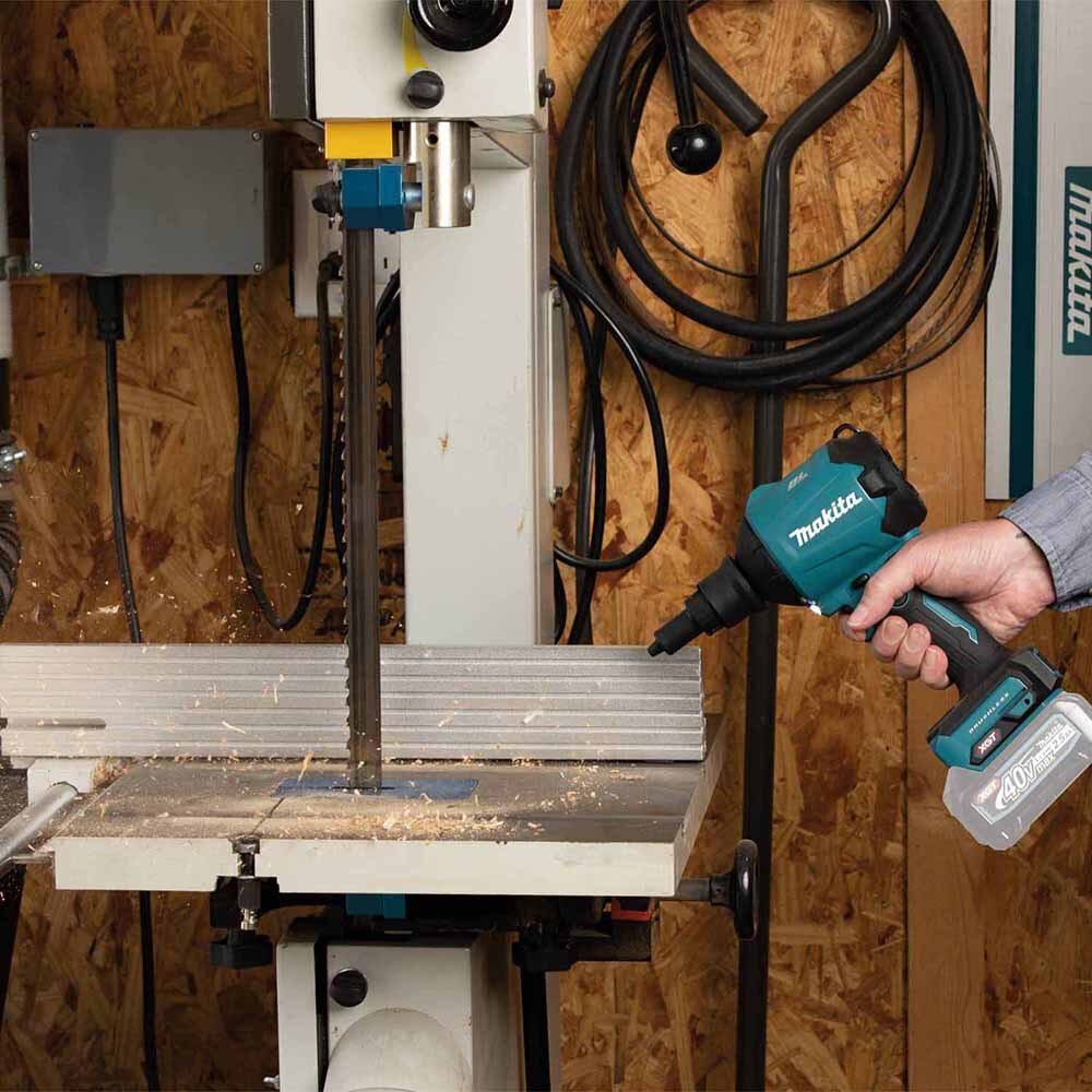 Makita GSA01Z 40V max XGT Brushless Cordless High Speed Dust Blower, Tool Only