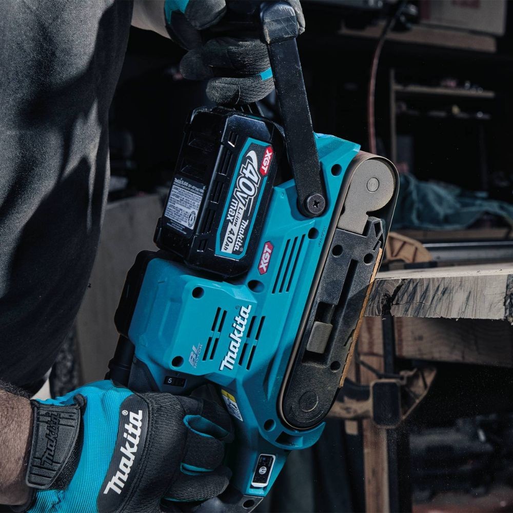 Makita GSB01Z 40V max XGT Brushless Cordless 3" x 21" Belt Sander, AWS Capable, Tool Only