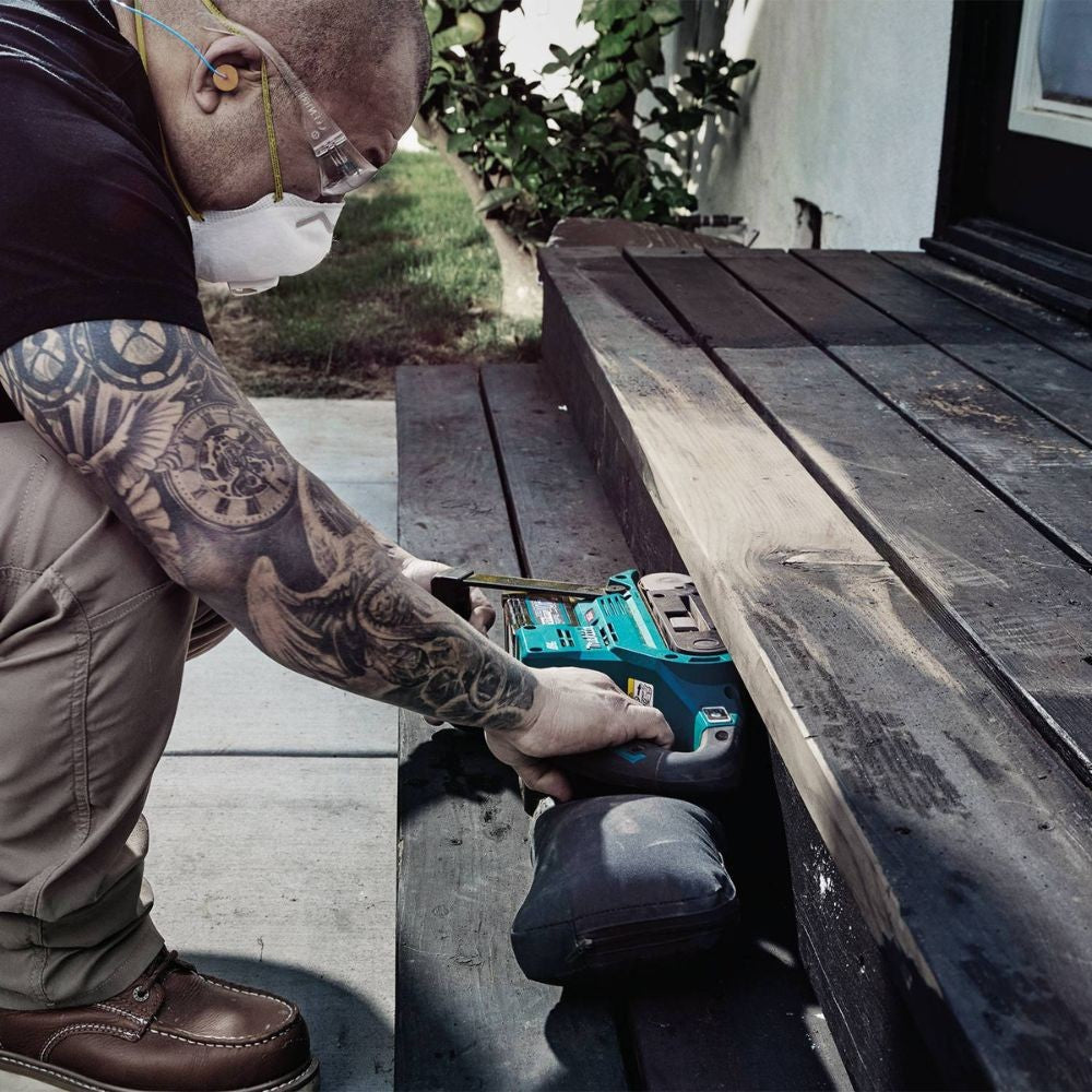 Makita GSB01Z 40V max XGT Brushless Cordless 3" x 21" Belt Sander, AWS Capable, Tool Only