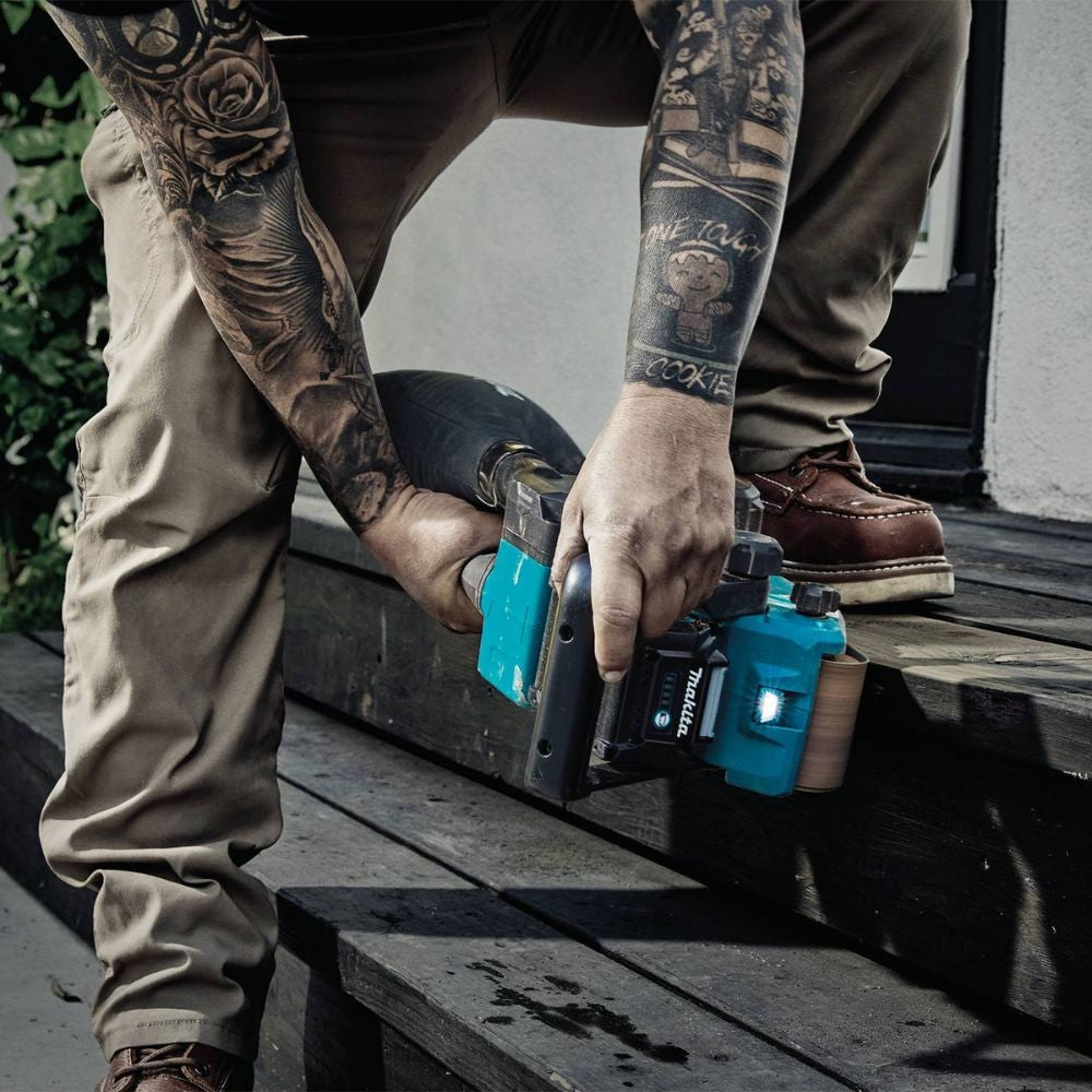 Makita GSB01Z 40V max XGT Brushless Cordless 3" x 21" Belt Sander, AWS Capable, Tool Only