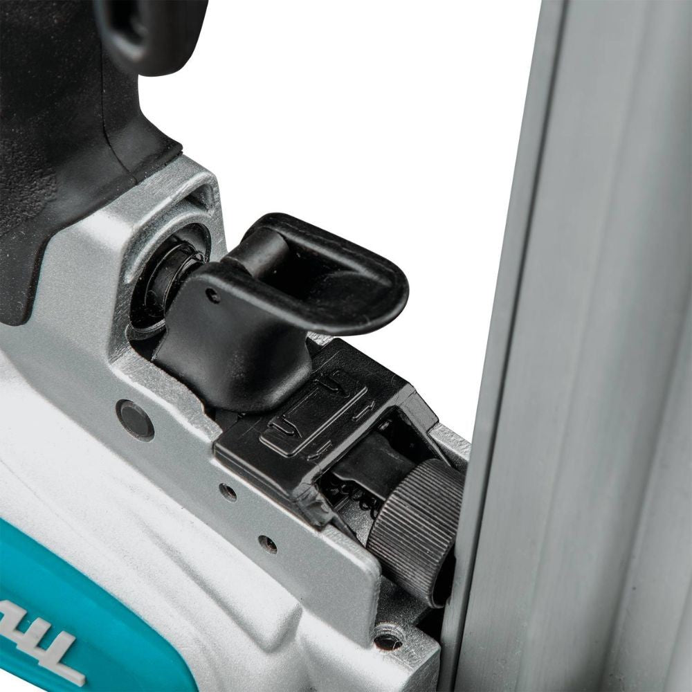 Makita MAC100QK1 Quiet Series 1/2 HP, 1 Gallon Compact, Oil-Free, Electric Air Compressor, and 18 Gauge Brad Nailer Combo Kit