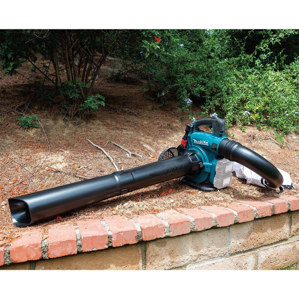 Makita XBU04ZV 36V (18V X2) LXT Brushless Blower with Vacuum Attachment Kit (Tool Only)