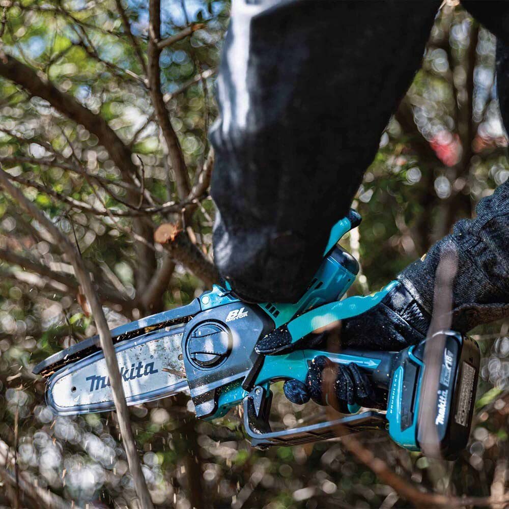Makita XCU14SR1 18V LXT Lithium‑Ion Brushless Cordless 6" Pruning Saw Kit (2.0Ah)