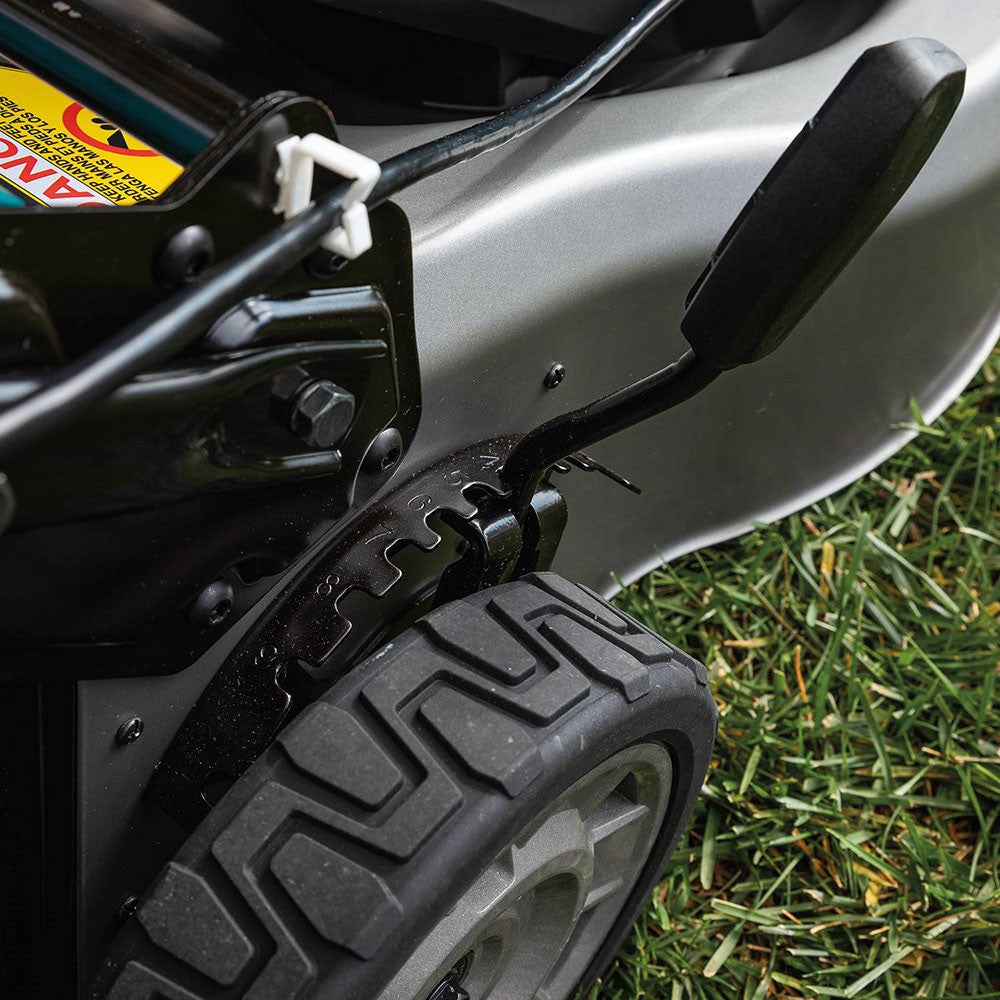 Makita XML06PT1 18V X2 (36V) LXT 18" Self Propelled Lawn Mower Kit