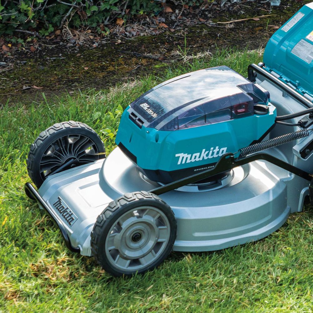 Makita XML09Z 36V (18V X2) LXT Brushless 21" Self-Propelled Commercial Lawn Mower (Tool Only)