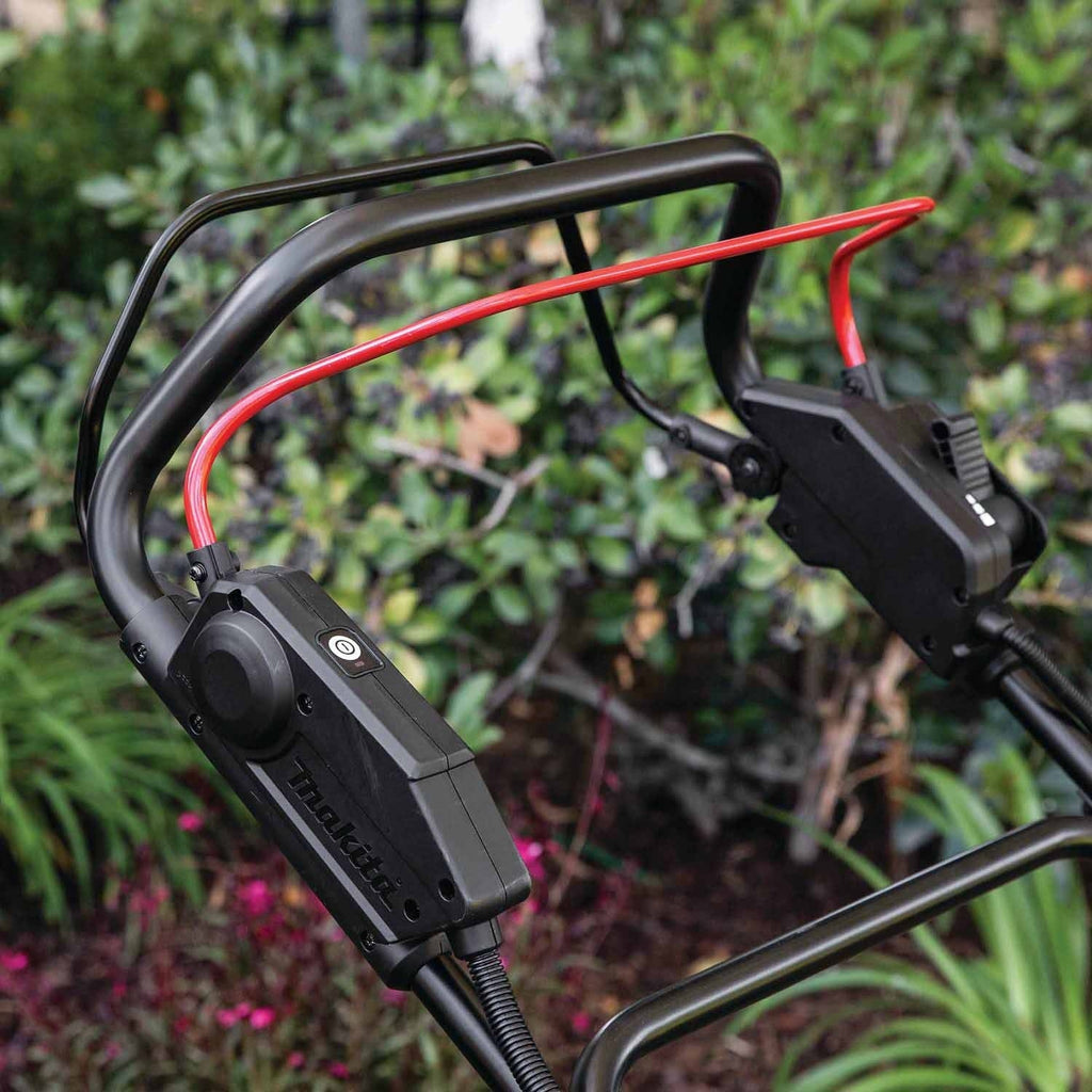 Makita XML11CT1 36V (18V X2) LXT® 21" Self-Propelled Lawn Mower Kit