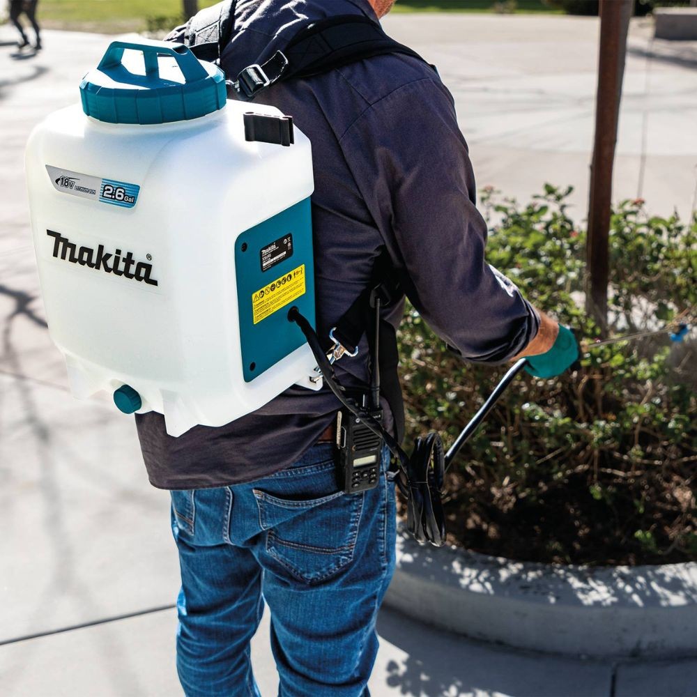 Makita XSU01SM1 18V LXT Lithium-Ion Cordless 2.6 Gallon Backpack Sprayer Kit (4.0Ah)