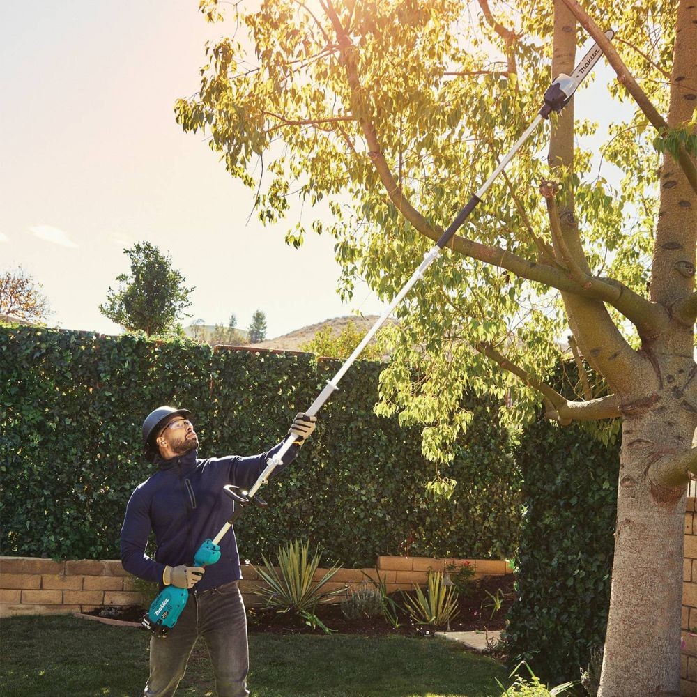 Makita XUX02SM1X4 18V LXT Lithium-Ion Brushless Cordless Couple Shaft Power Head Kit w/ 13" String Trimmer & 10" Pole Saw Attachments, with one battery (4.0Ah)