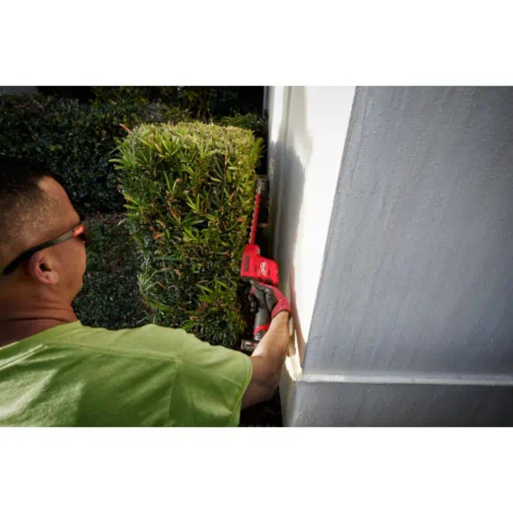 Milwaukee 2533-20 M12 FUEL 8" Hedge Trimmer