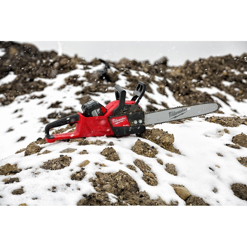 Milwaukee 2727-21HD M18 FUEL 16" Chainsaw Kit