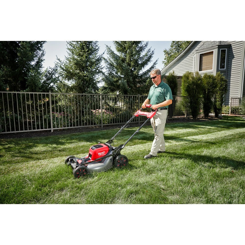 Milwaukee 2823-22HD M18 FUEL™ 21" Self-Propelled Dual Battery Lawn Mower