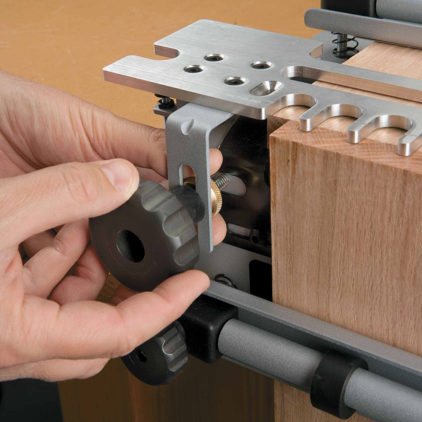 Porter Cable 4212 12" Deluxe Dovetail Jig